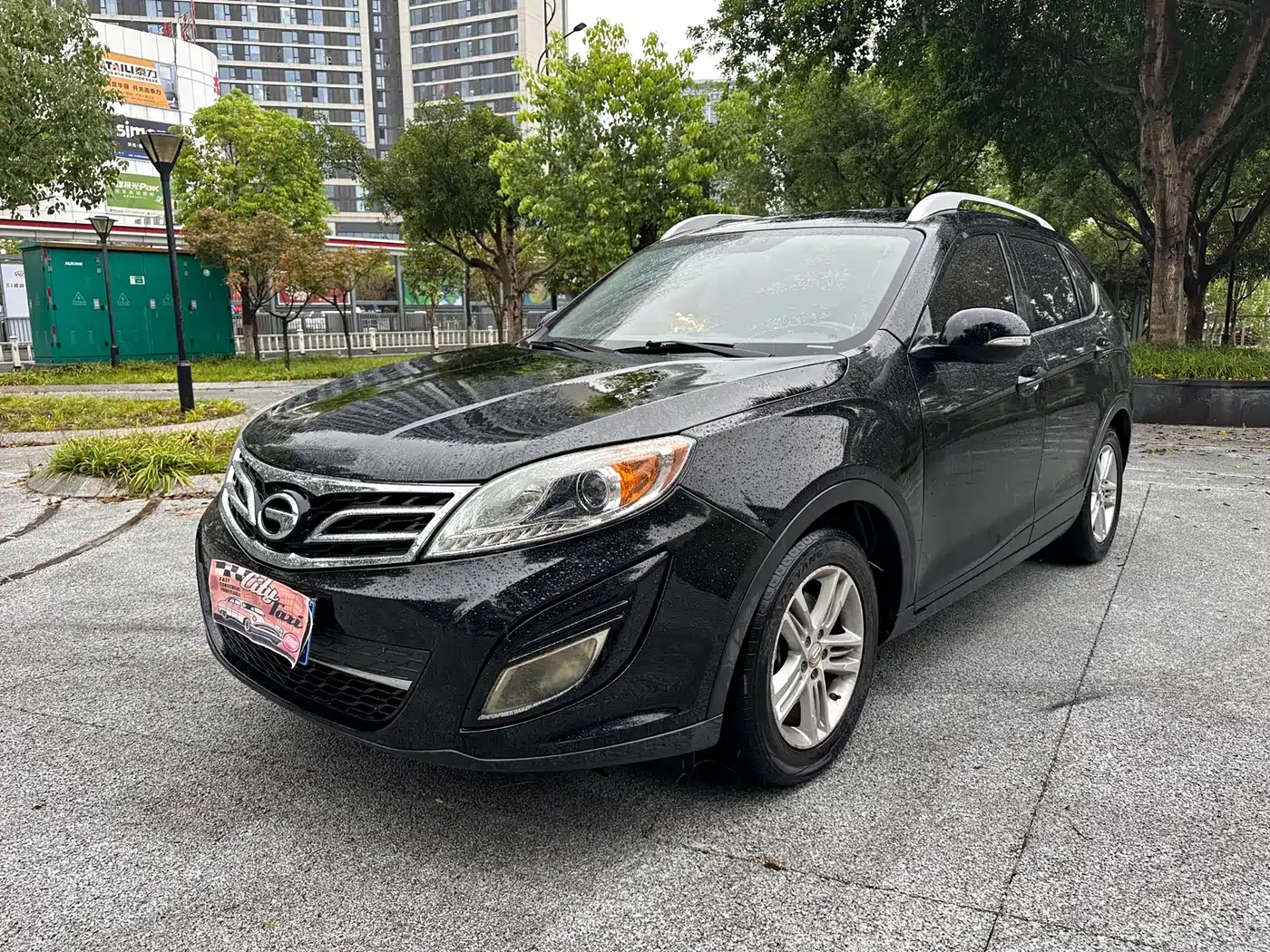 GAC Trumpchi Trumpchi GS5 2012 2.0L Automatic 2WD Premium Edition