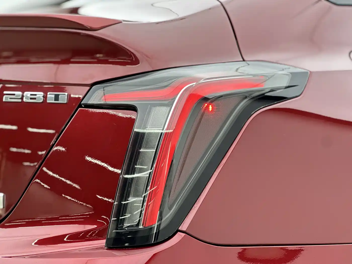 Cadillac CT5 2021 28T Leading Sport фото 12