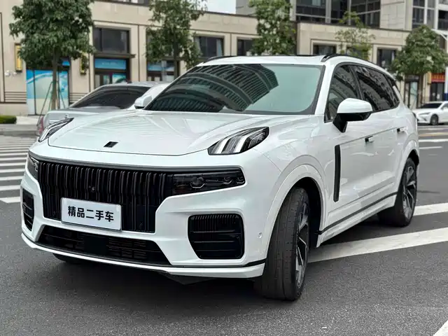 LYNK 09