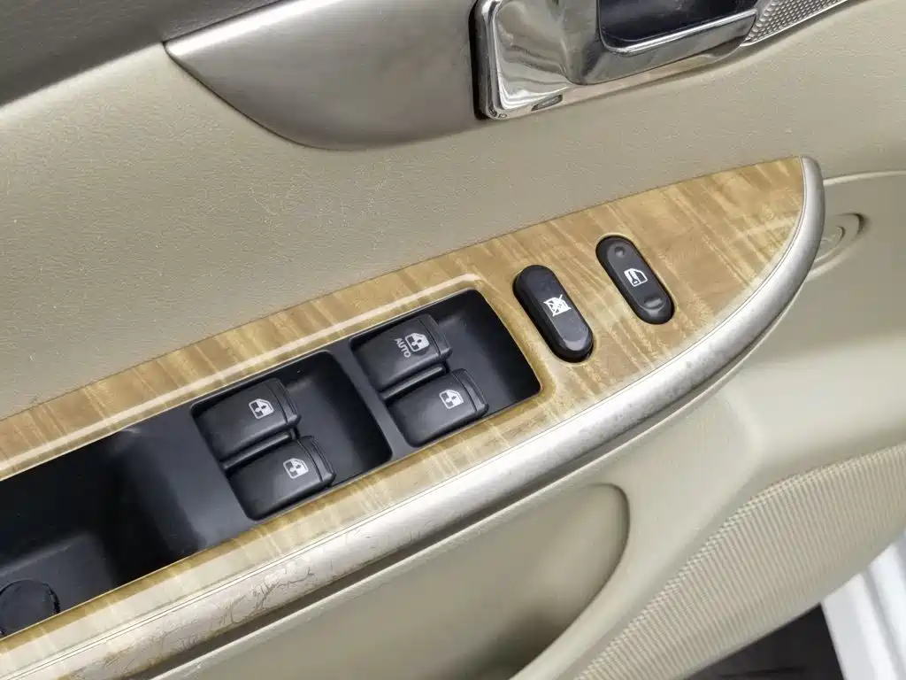 Photo 9 - Buick Excelle