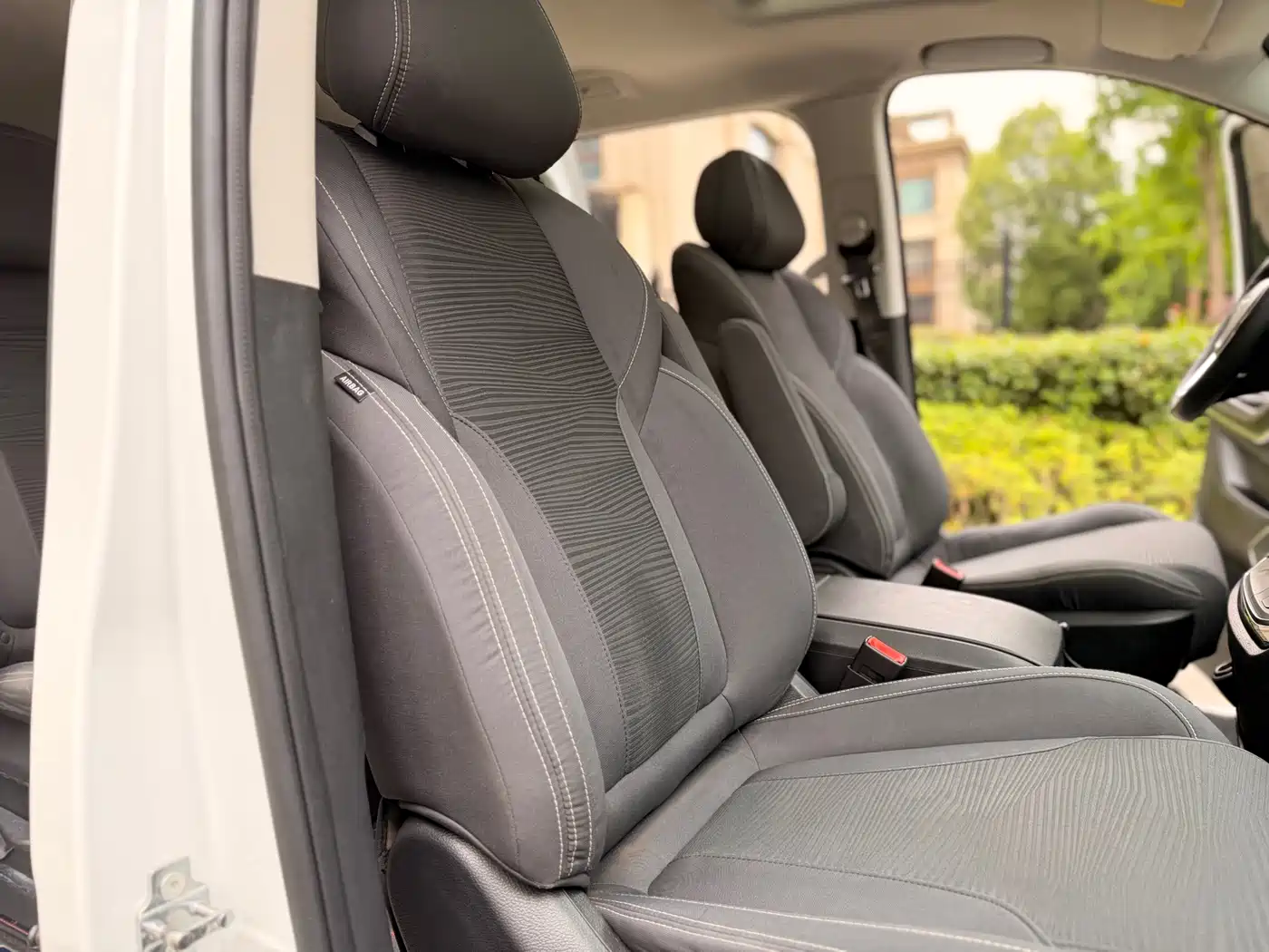 SAIC Maxus Maxus G20 2021 PLUS 2.0T Diesel Automatic Luxury Edition фото 34