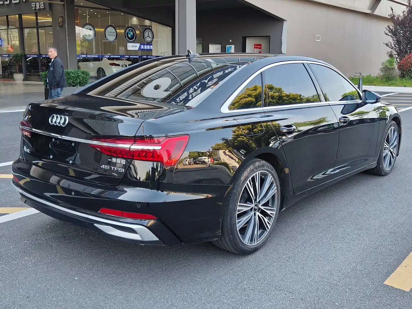 Audi A6L 2023 40 TFSI Luxury Elegance фото 9