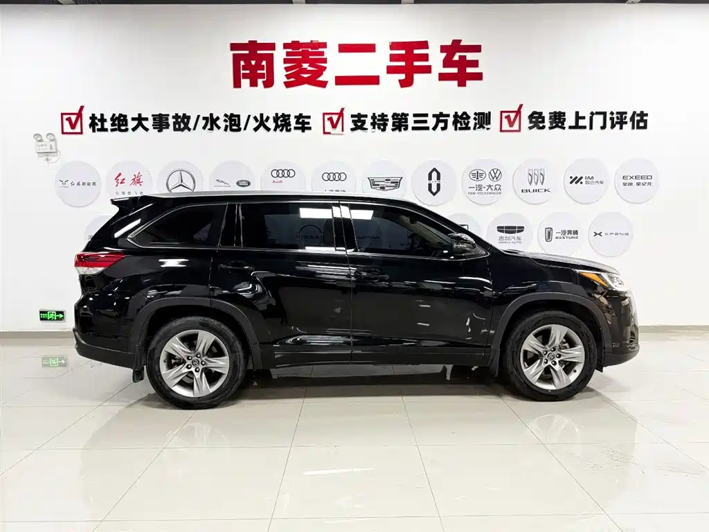 Toyota Highlander 2018 2.0T 4WD Luxury 7-seater China VI фото 6