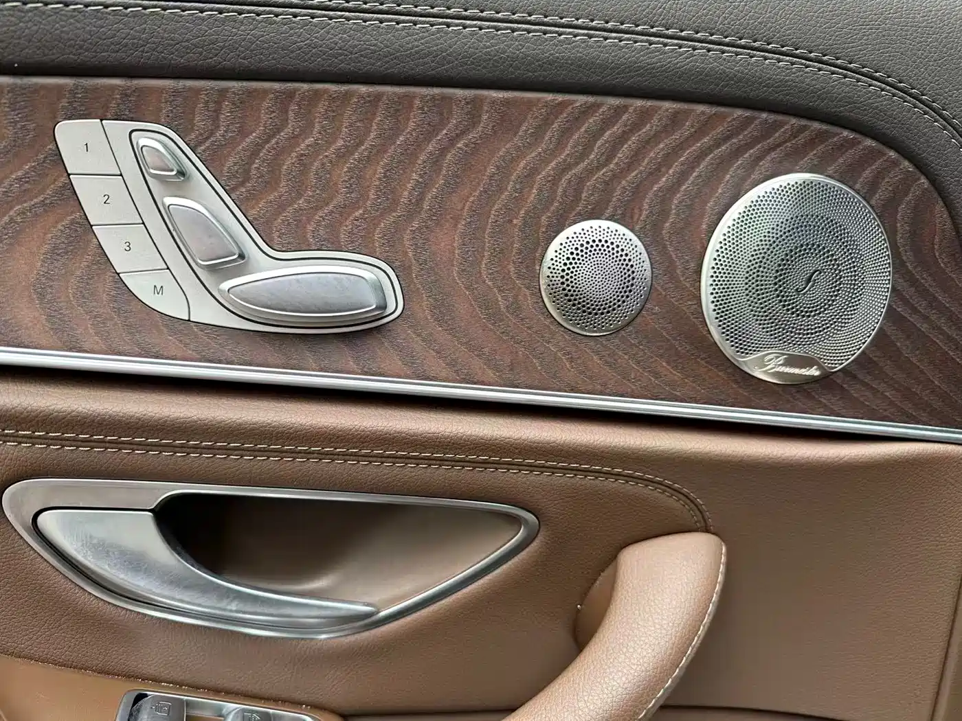 Mercedes-Benz E-Class 2023 E 300 L Luxury фото 13