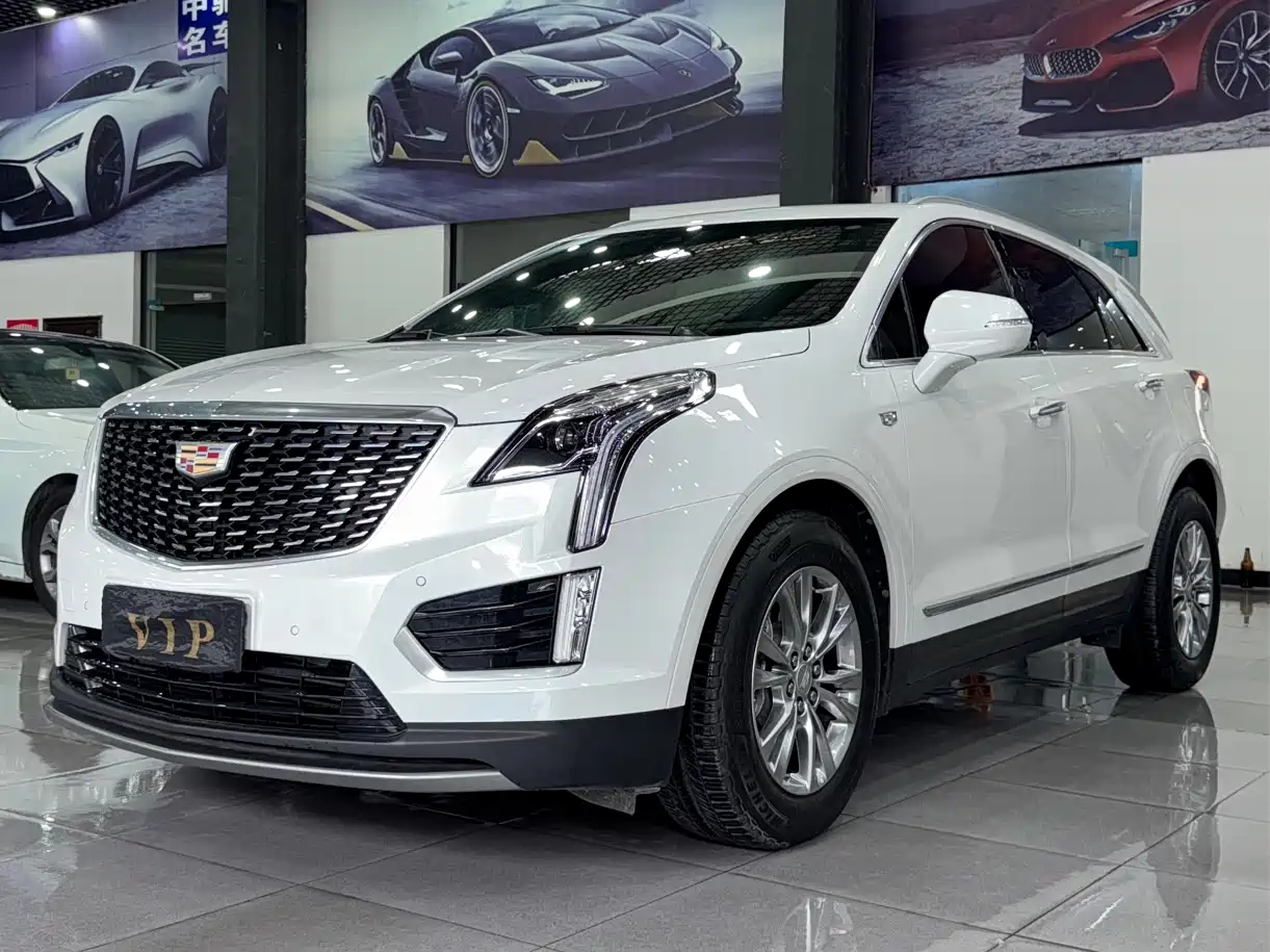 CADILLAC XT5