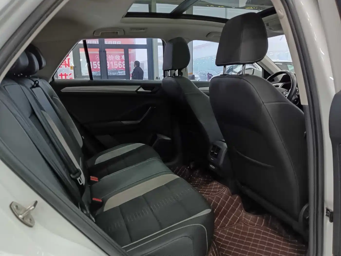 Volkswagen T-ROC 2022 280TSI DSG 2WD Elite PLUS фото 16