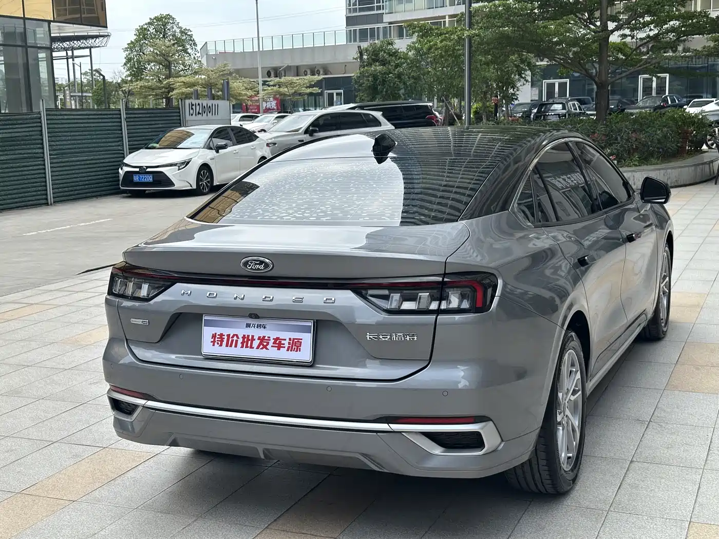 FORD MONDEO