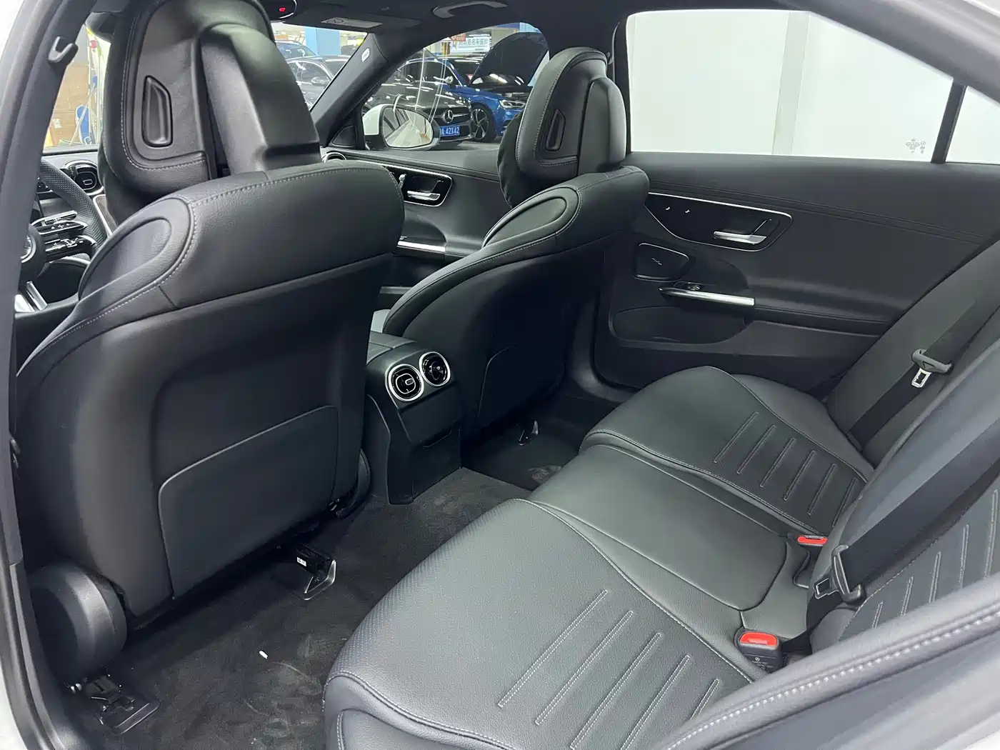 Mercedes-Benz C-Class 2024 C 260 L Sport фото 14