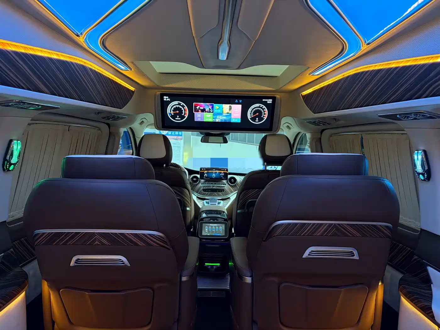 Mercedes-Benz V-Class 2022 V 260 L Long Wheelbase Luxury Edition фото 20