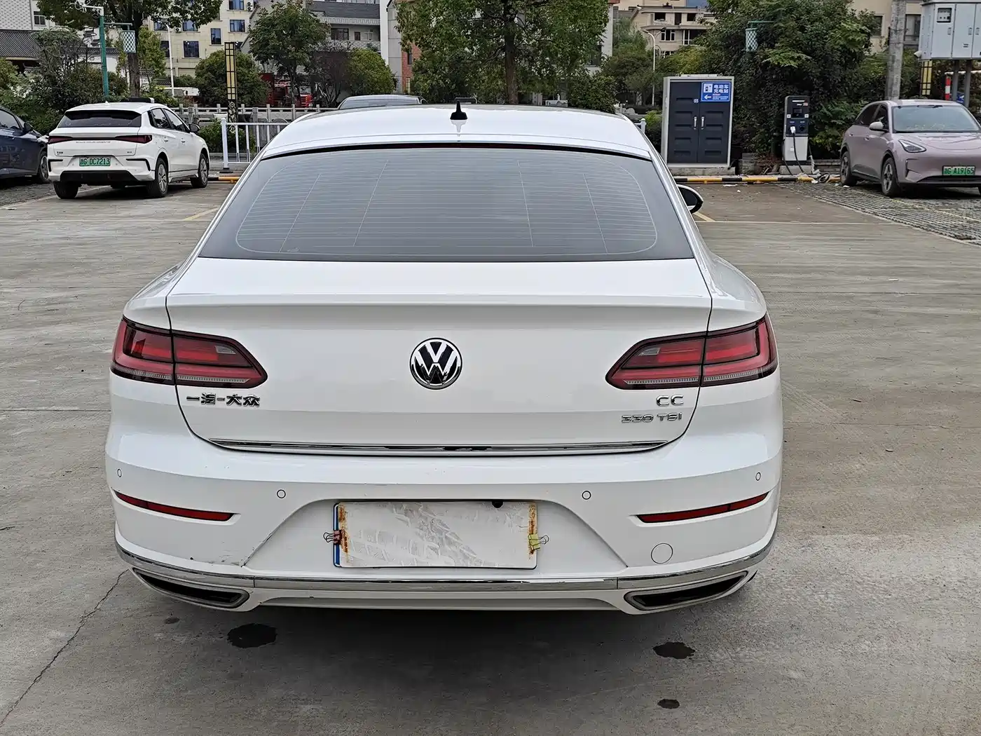 Volkswagen FAW-Volkswagen CC 2020 330TSI Elegance Version China VI фото 5