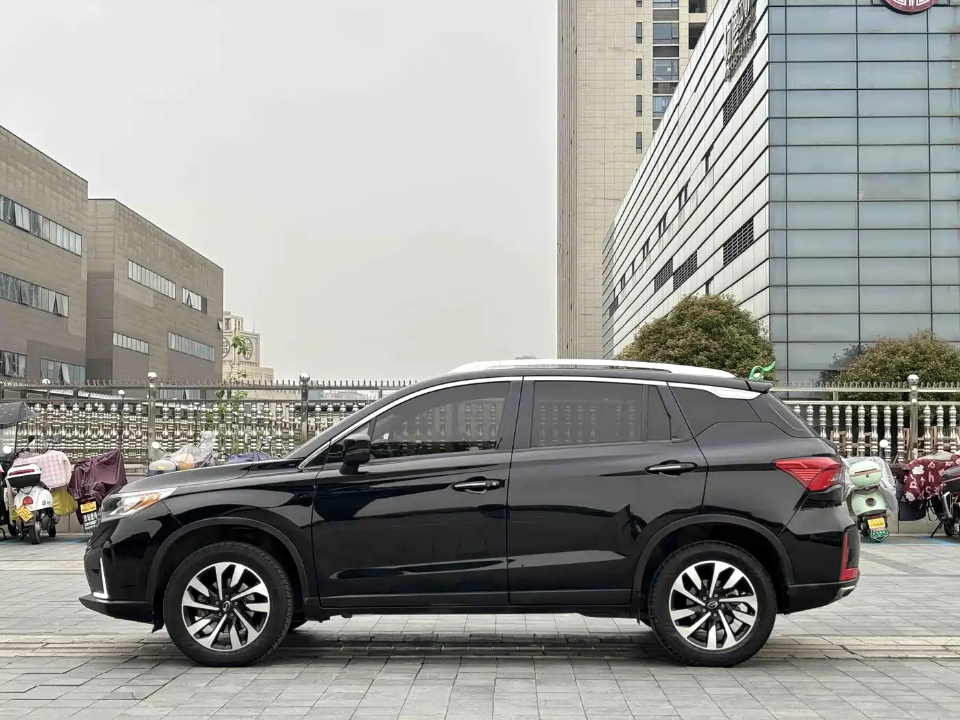 GAC Trumpchi Trumpchi GS4 2019 270T Automatic 2WD Elite Edition фото 19