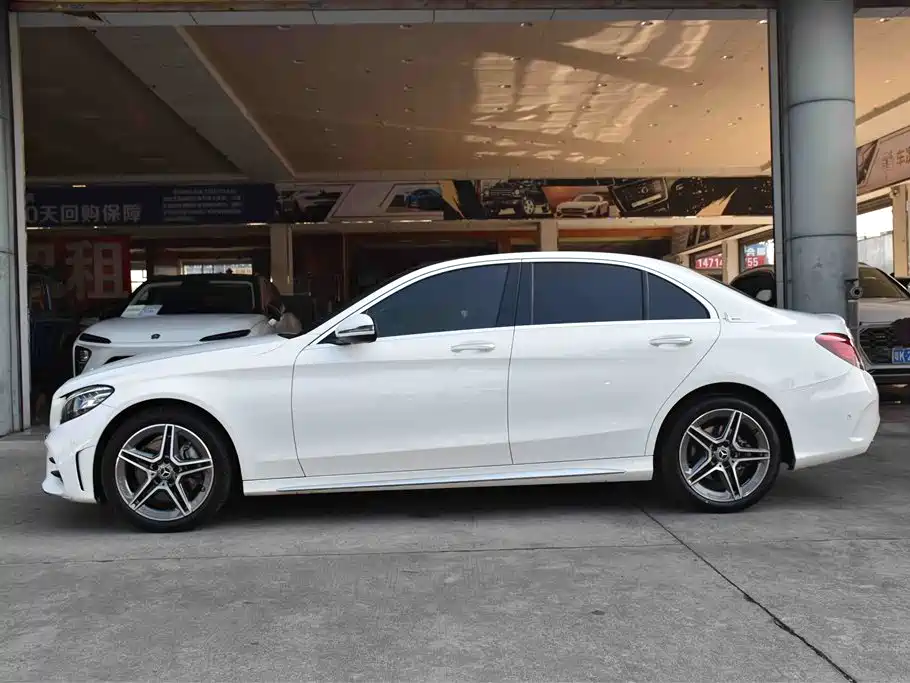 Mercedes-Benz C-Class 2021 C 260 L Sport Edition 4MATIC фото 4