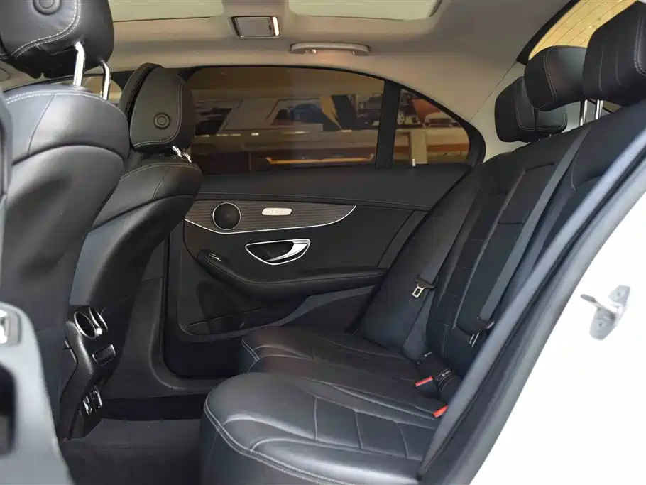 Mercedes-Benz C-Class 2021 C 260 L Sport Edition 4MATIC фото 9