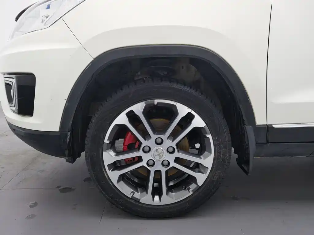BAIC Senova X35 2017 2016 1.5L Manual Luxury Edition