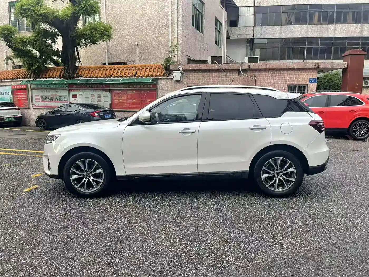 ZOTYE T600