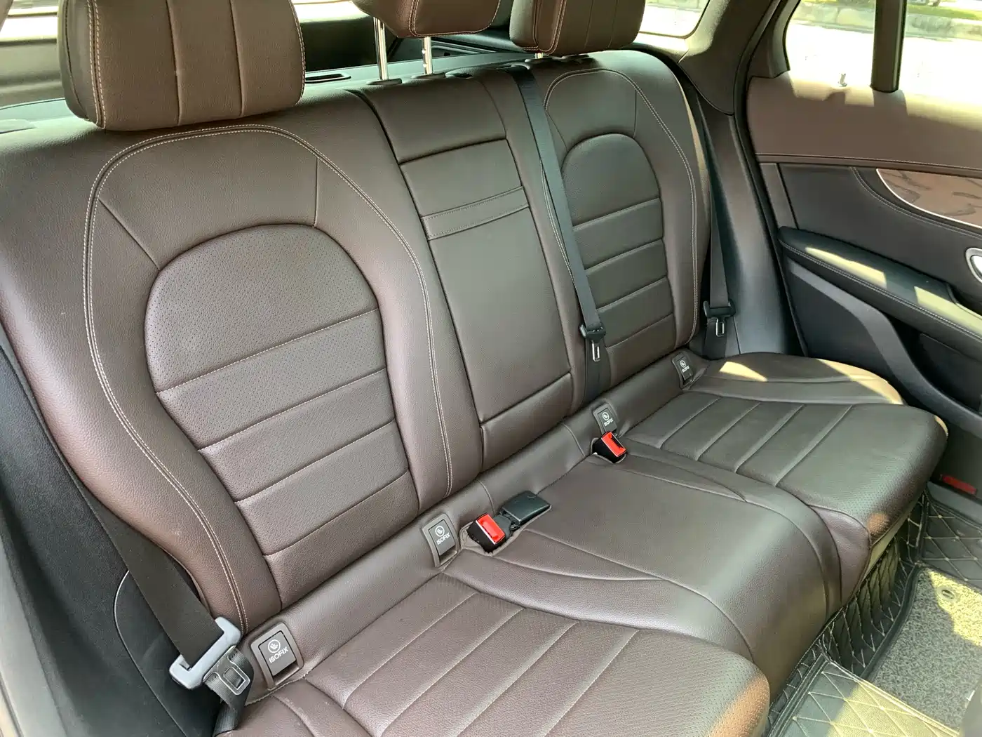 Mercedes-Benz GLC 2020 Facelift GLC 300 L 4MATIC Dynamic фото 30