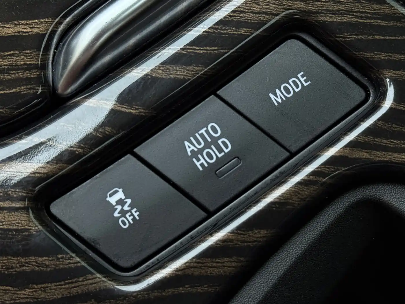 Photo 16 - Cadillac XT6