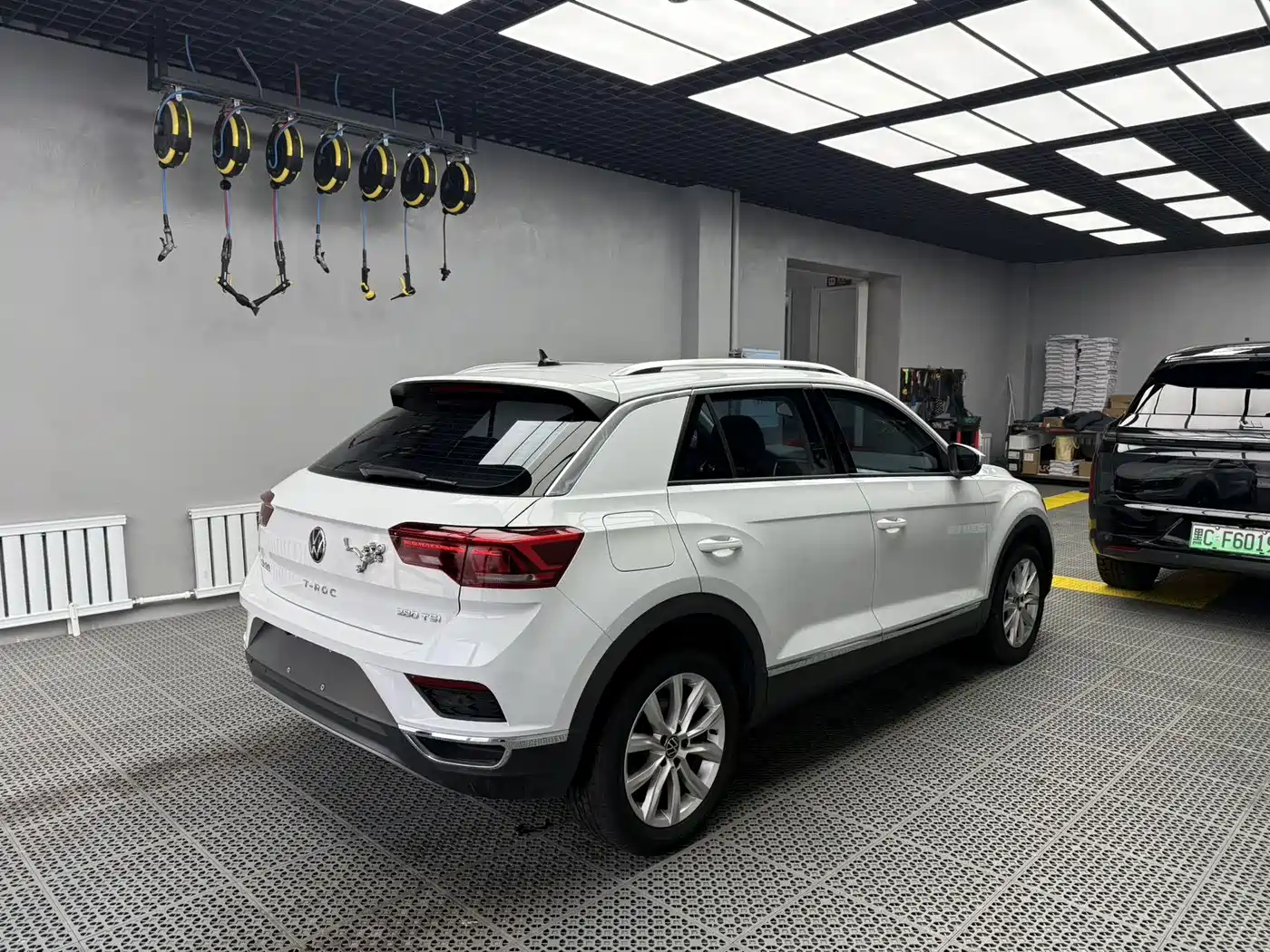 Volkswagen T-ROC 2022 280TSI DSG 2WD Elite PLUS фото 6