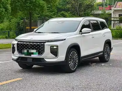 Jetour L9