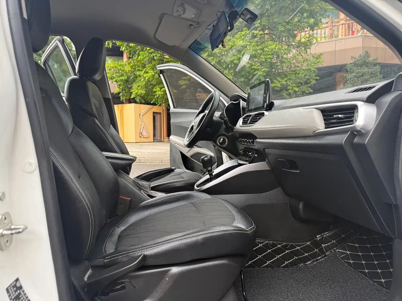 Photo 12 - Baojun 510