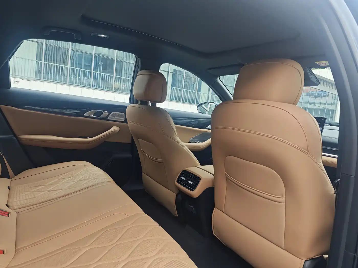 Geely Galaxy Galaxy A7 2025 EM-i фото 13