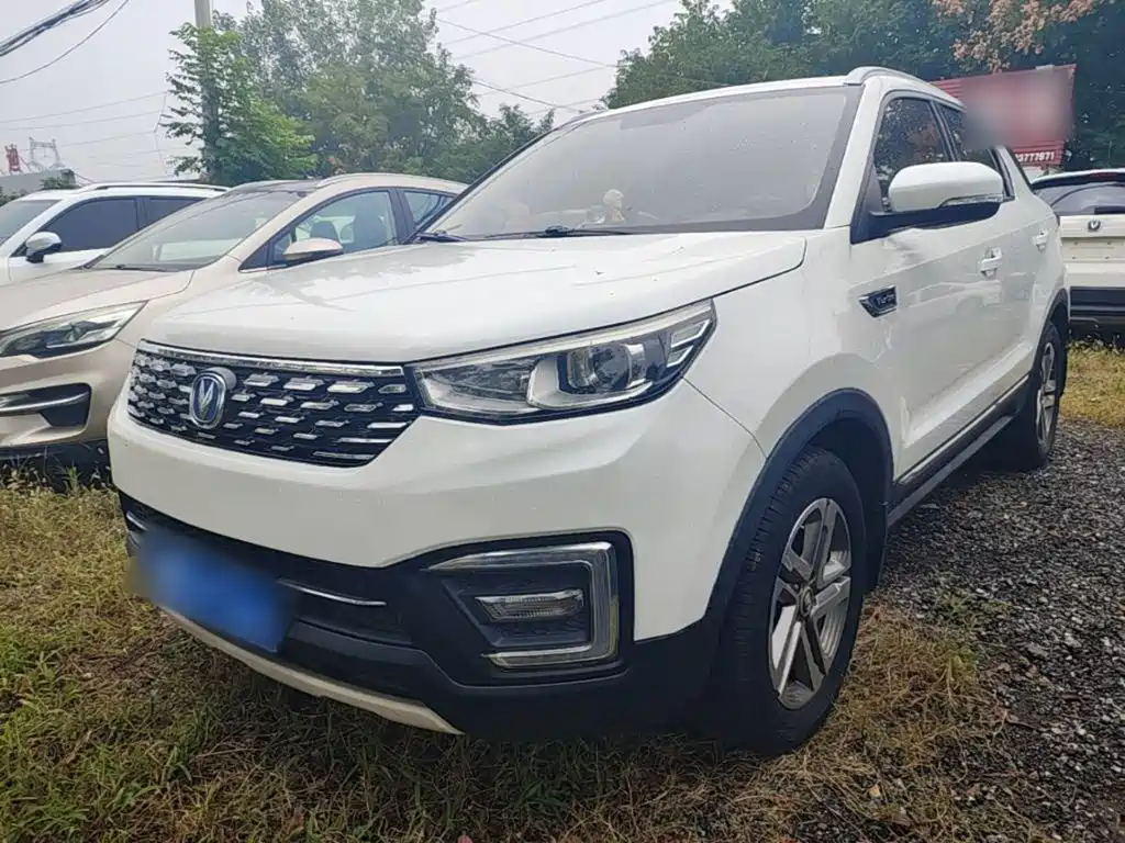 Фото 1 - Changan CS55
