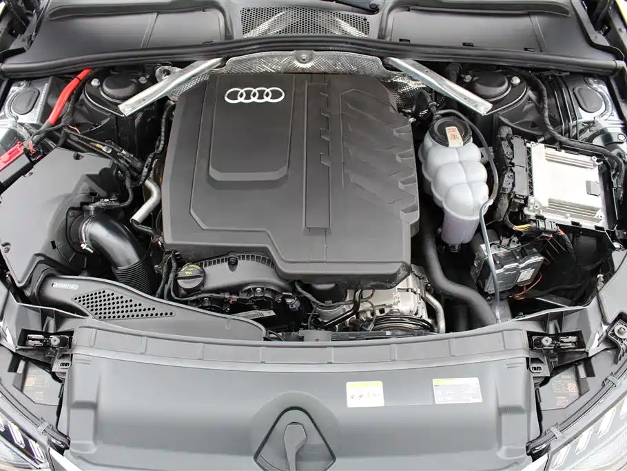 Audi A4L 2024 40 TFSI quattro RS Kit Speed Edition фото 12