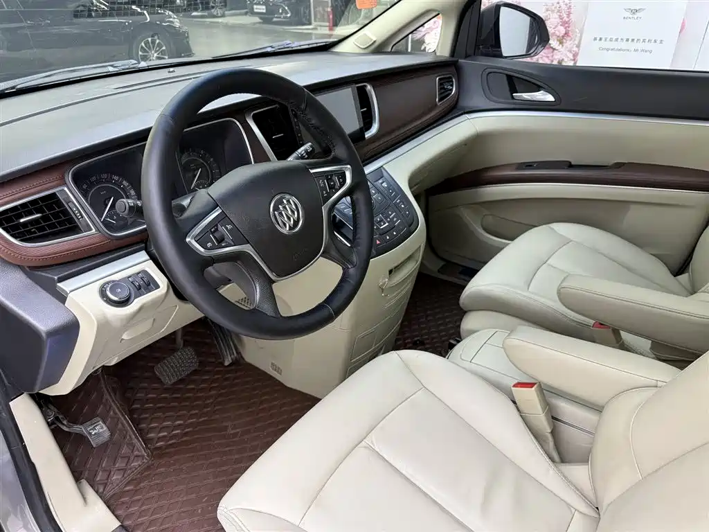 Buick GL8 2018 28T Luxury Model China VI фото 18