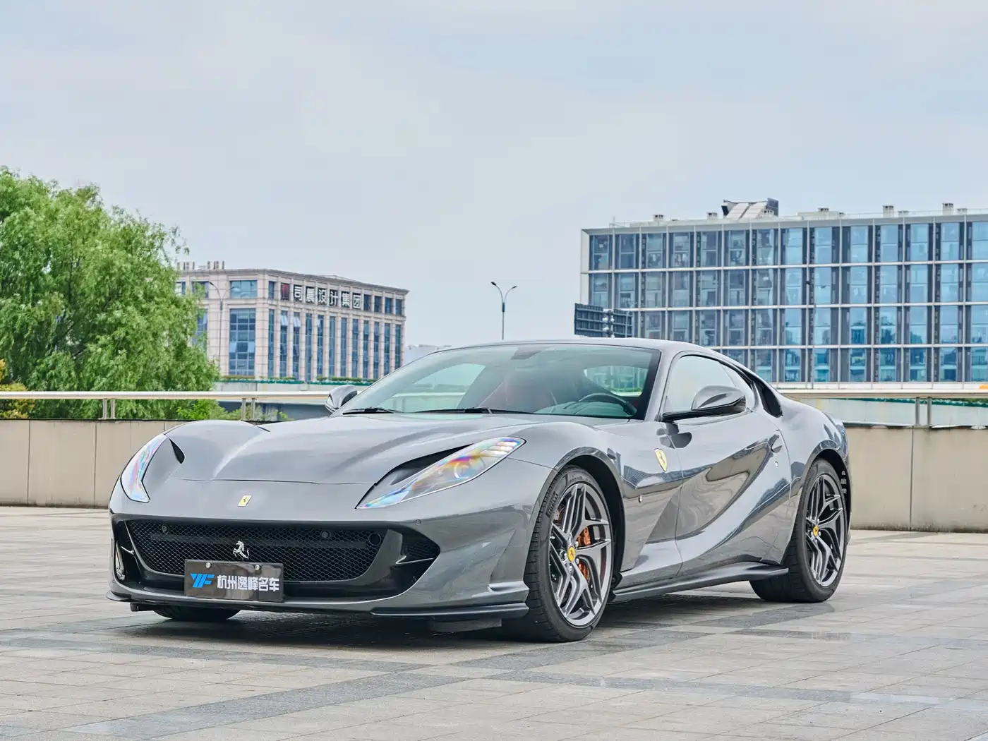 Ferrari 812 2019 2017 6.5L Superfast