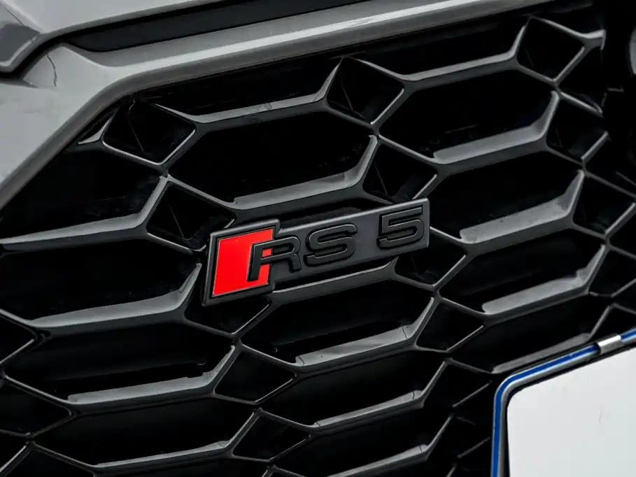 صورة 40 - Audi RS 5