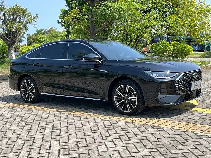 Фото 3 - Chery Arrizo 8 PRO