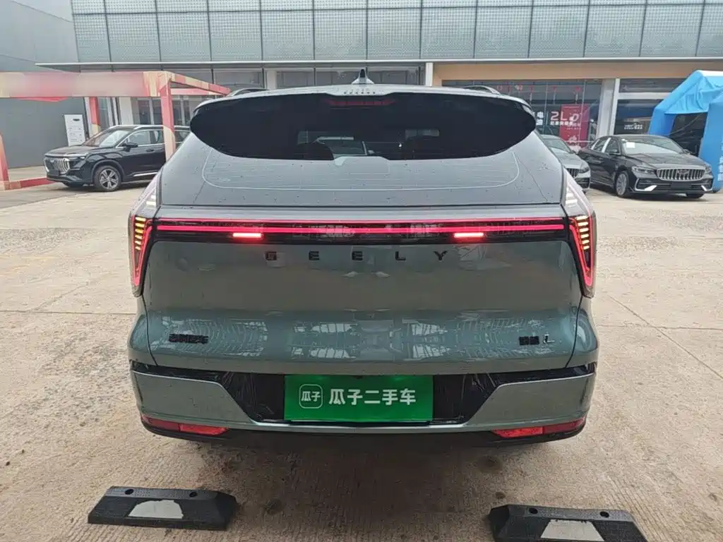 Geely Atlas L 2026 2025 4th Gen 1.5TD DCT Splendor