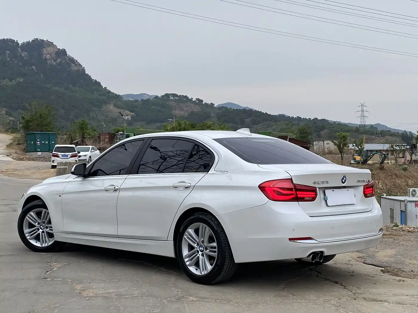 BMW 3 Series 2017 320Li Fashion фото 20