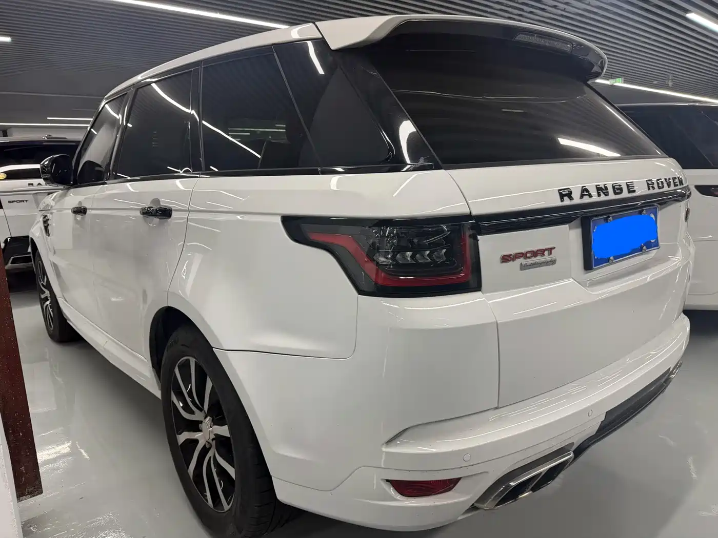 Land Rover Range Rover Sport 2014 3.0 SC V6 HSE фото 6