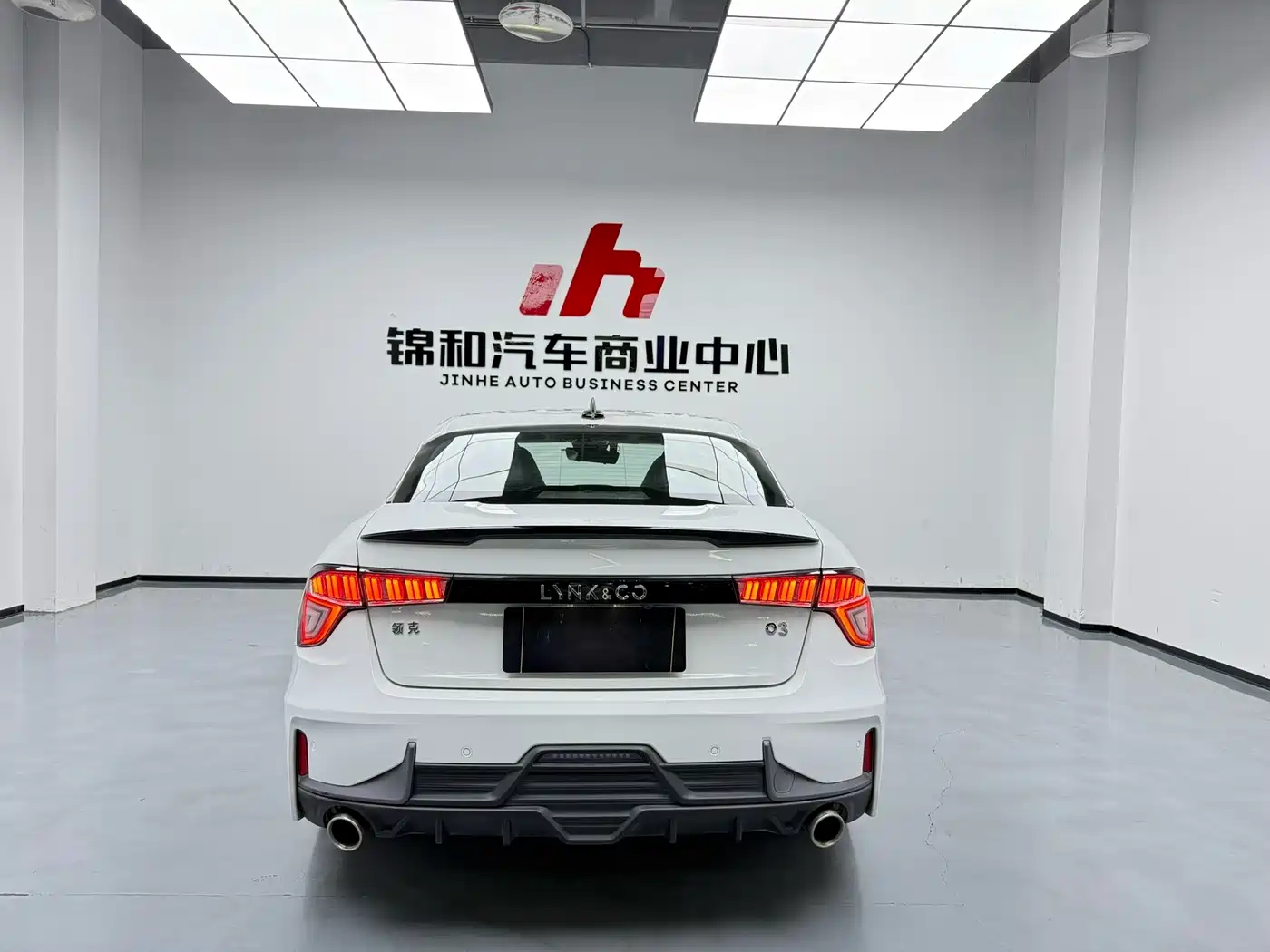 Lynk & Co 03 2022 2.0TD DCT Power Pro фото 9