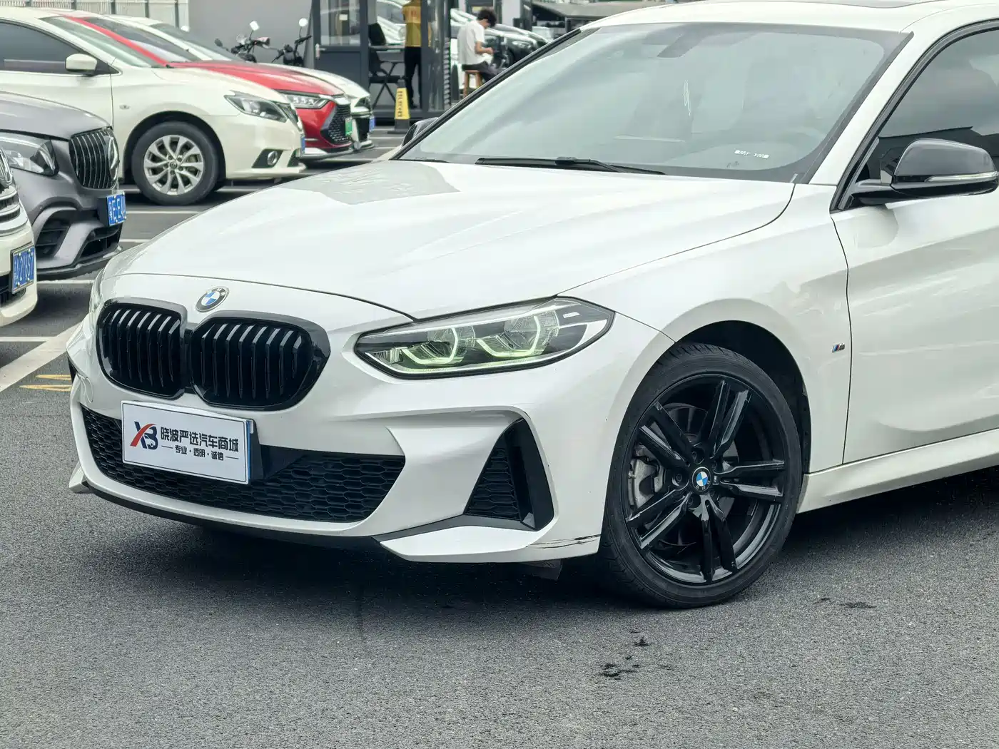 BMW 1 Series 2021 Facelift 125i M Sport Shadow Edition фото 2