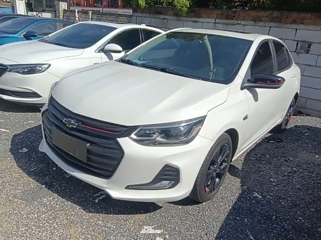 Chevrolet Cavalier 2020 Redline 325T Auto Shining Edition China VI