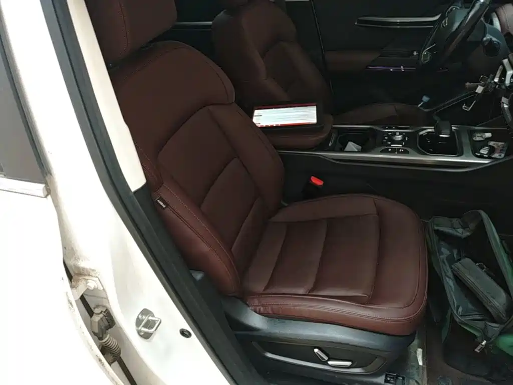 Geely Haoyue 2022 2022 Model 1.8TD DCT Flagship 7-Seater