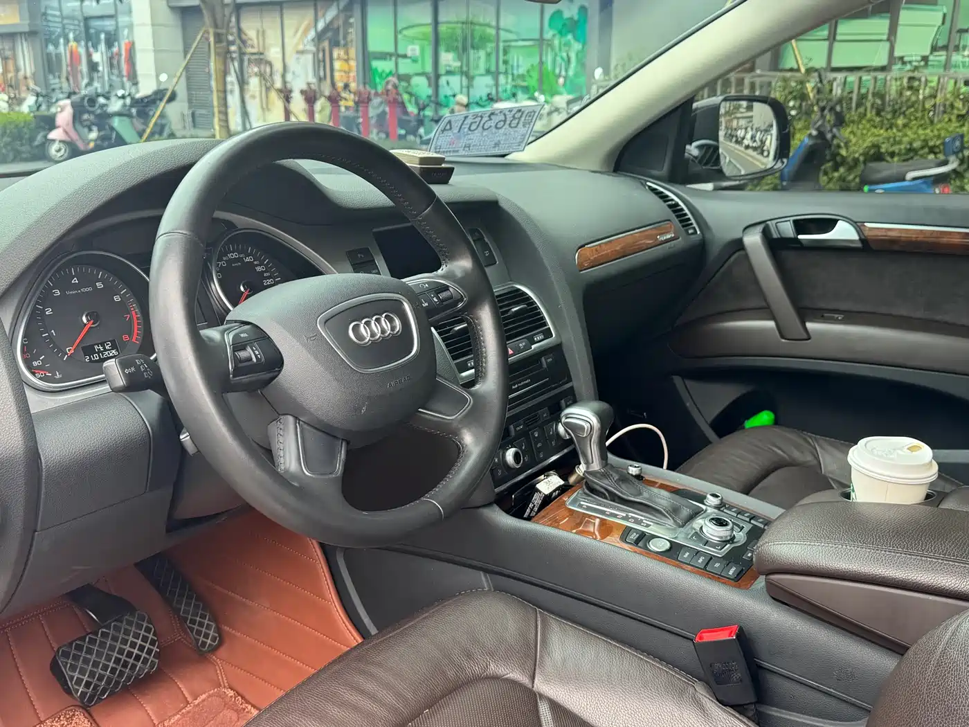 Audi Q7 2013 35 TFSI Technology фото 4