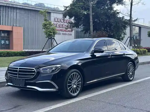Mercedes-Benz E-Class 2022 E 300 L Luxury