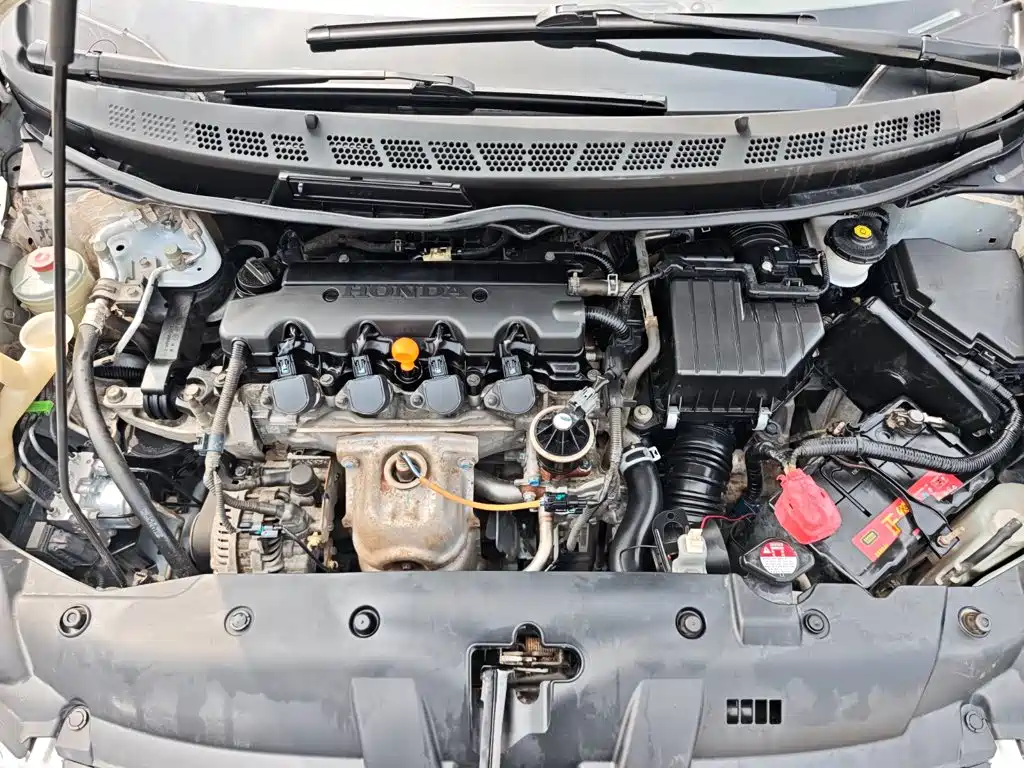 CIIMO CIIMO 2015 2015 1.8L Automatic Comfort Edition