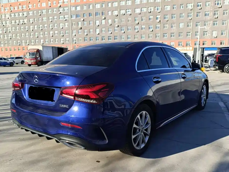 Mercedes-Benz A-Class 2020 Facelift A 200 L Sport Sedan Fashion фото 5