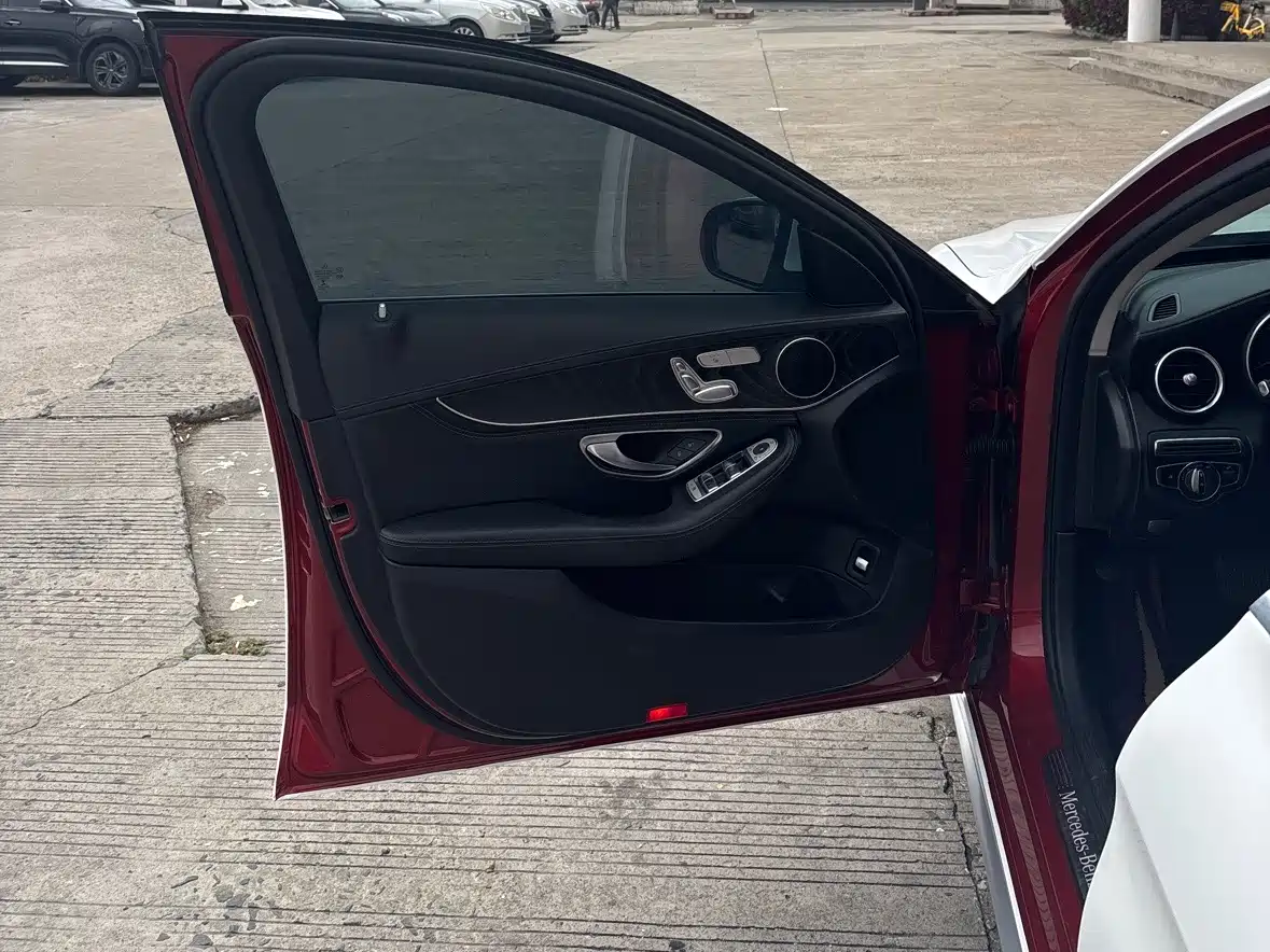 Mercedes-Benz C-Class 2019 C 260 L Sport фото 8