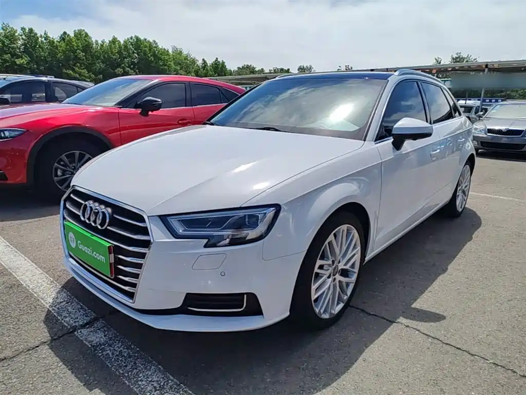 Audi A3 2018 30th Anniversary Sportback 35 TFSI Style