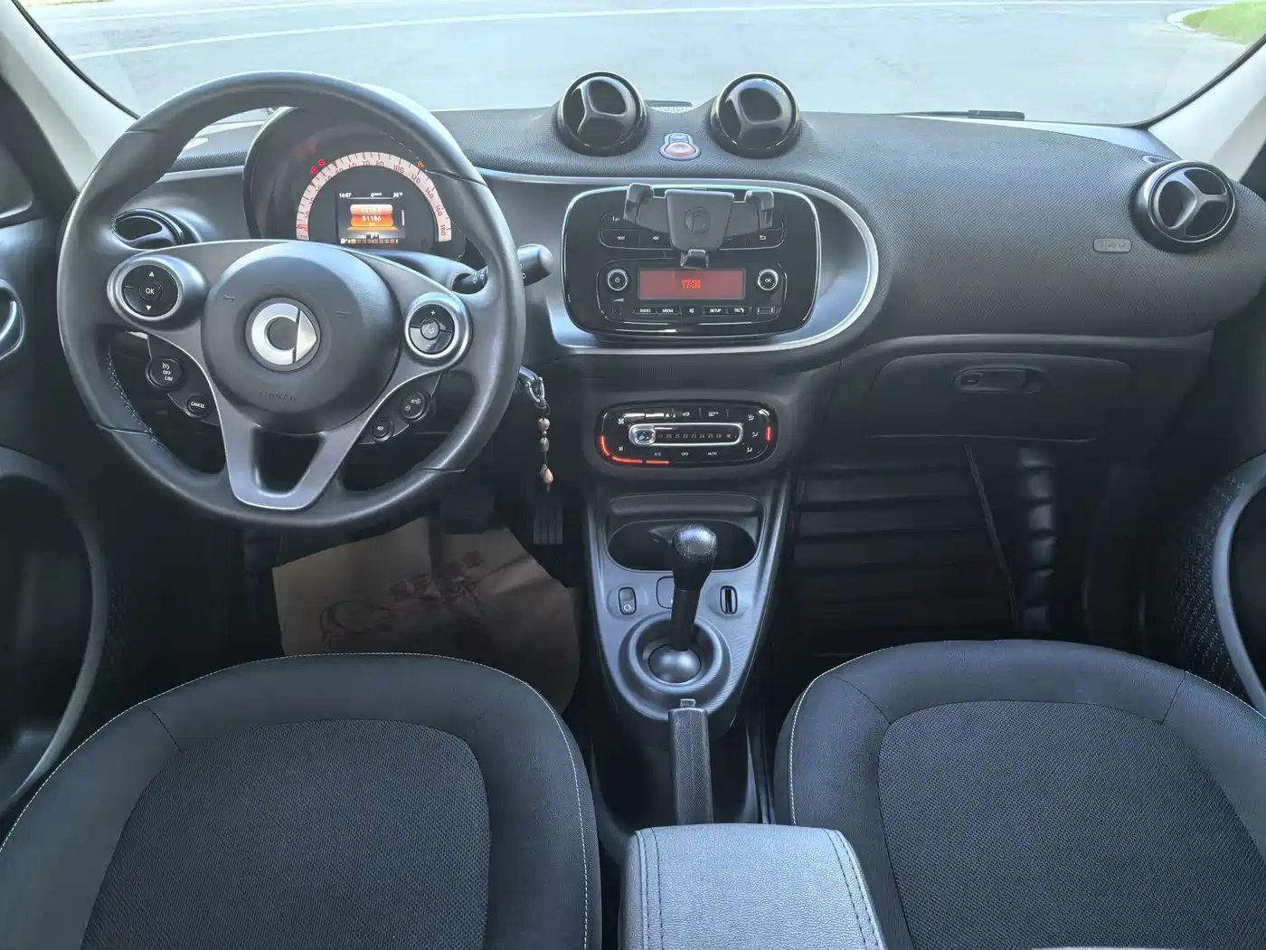 smart forfour 2018 2018 1.0L 52kW Passion Edition