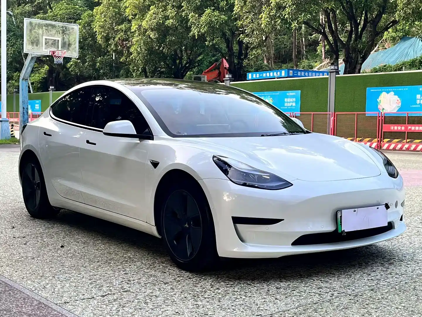 Photo 3 - Tesla Model 3