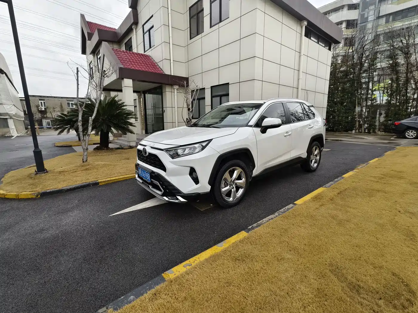 Toyota RAV4 Rongfang 2020 2.0L CVT 2WD Trend Edition фото 6