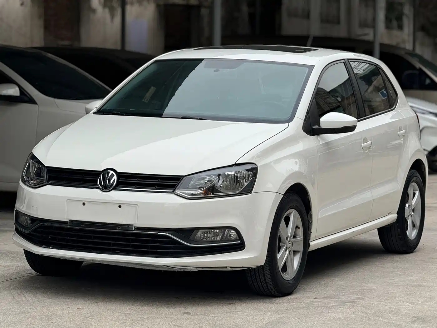 Volkswagen Polo 2016 1.6L Automatic Comfort