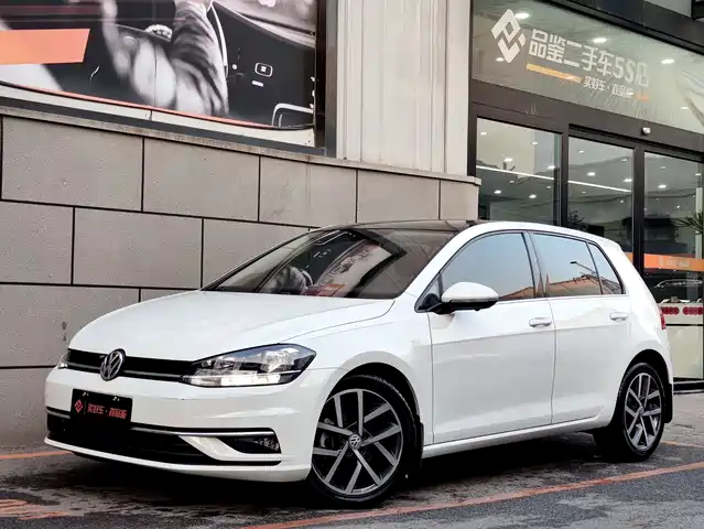Volkswagen Golf 2020 Beloved Edition 280TSI DSG Comfort