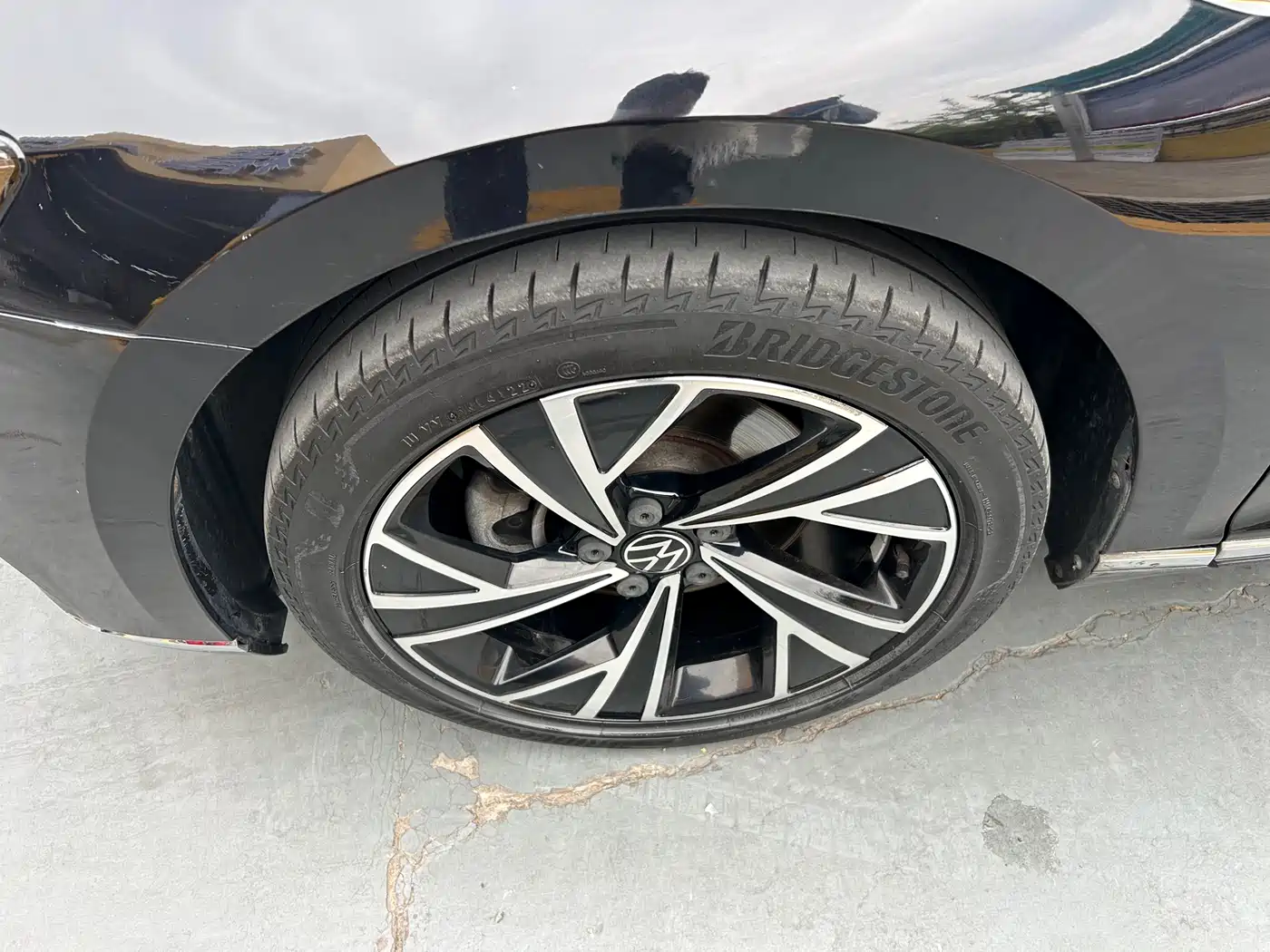 Volkswagen Magotan 2021 330TSI DSG 30th Anniversary Edition фото 5